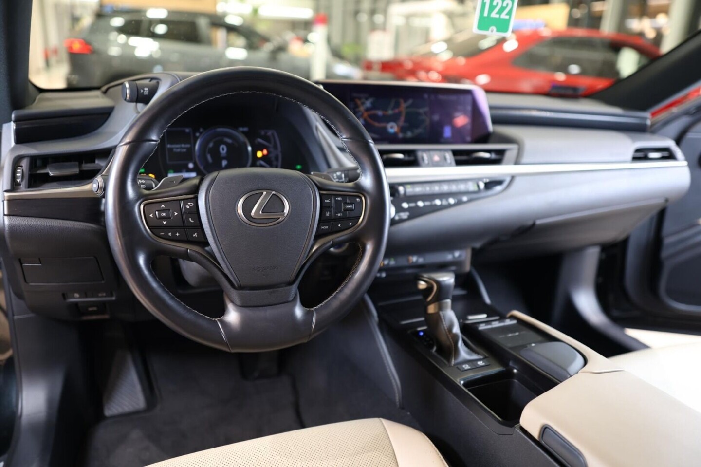 Lexus ES