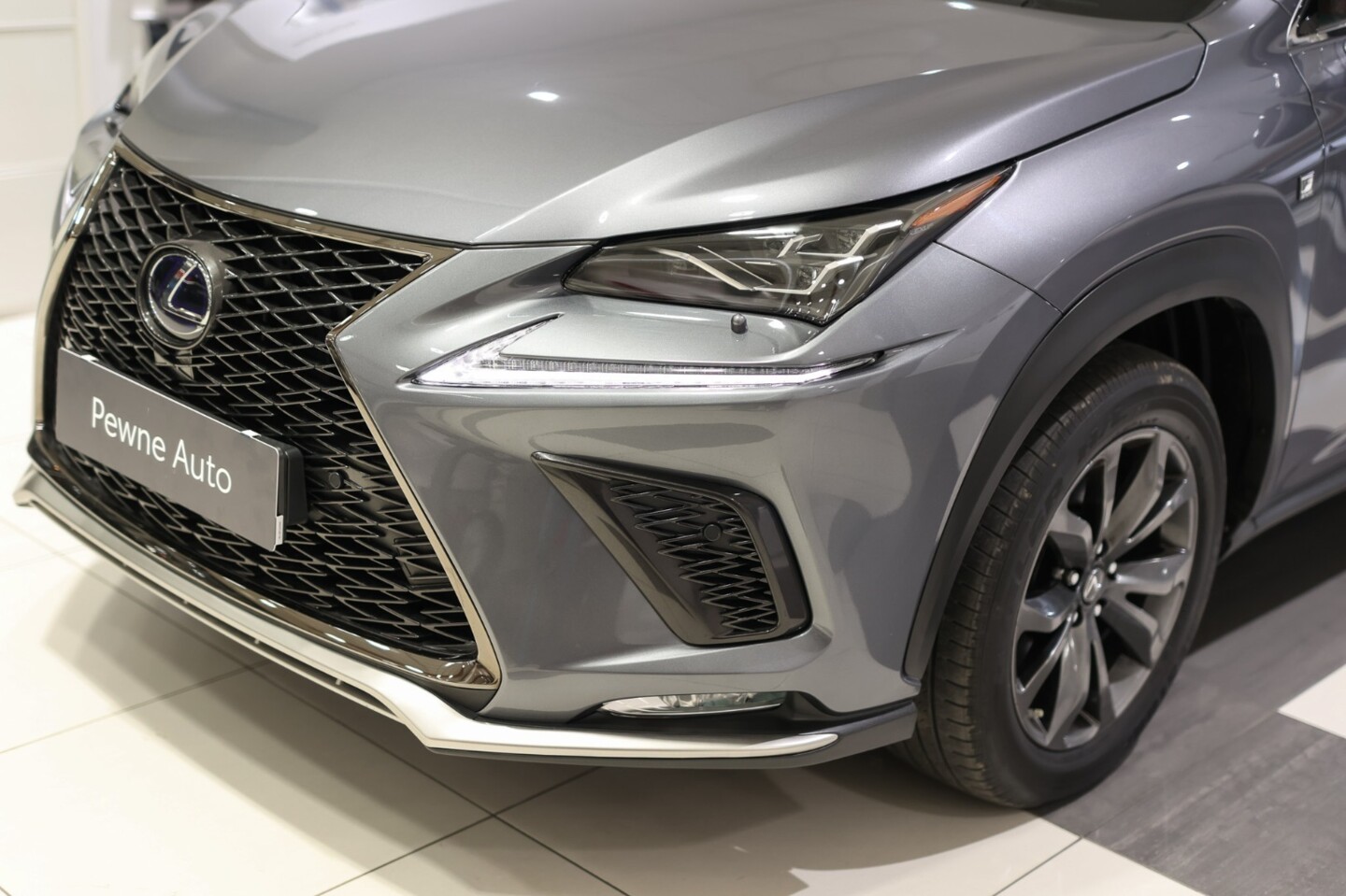 Lexus NX