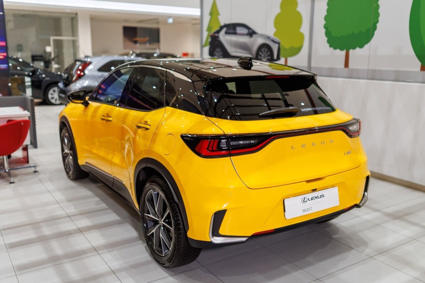 Lexus LBX