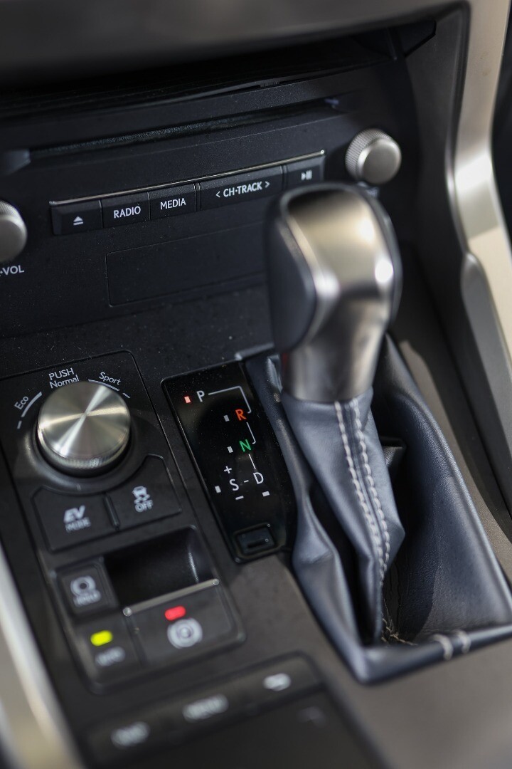 Lexus NX