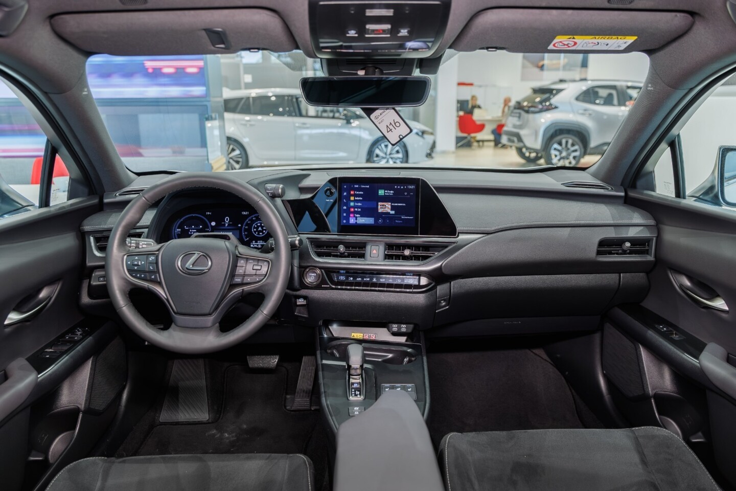 Lexus UX