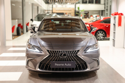 Lexus ES