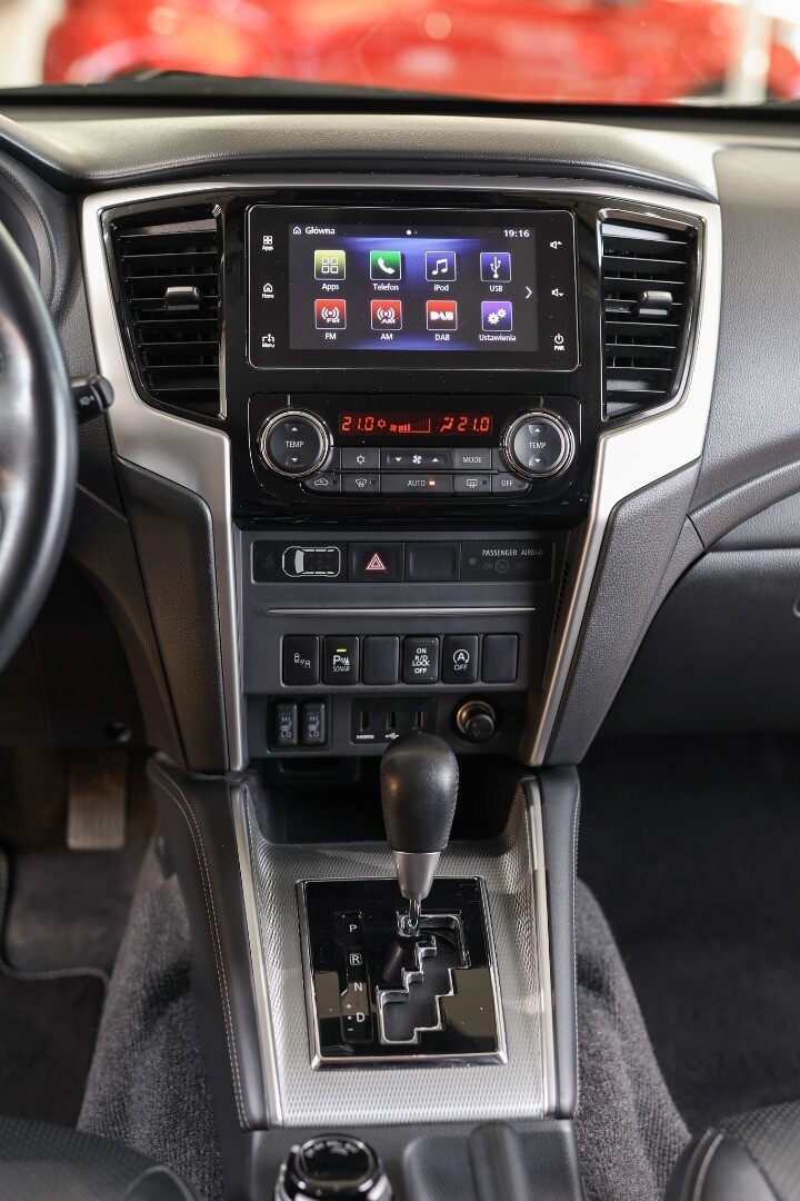 Mitsubishi L200