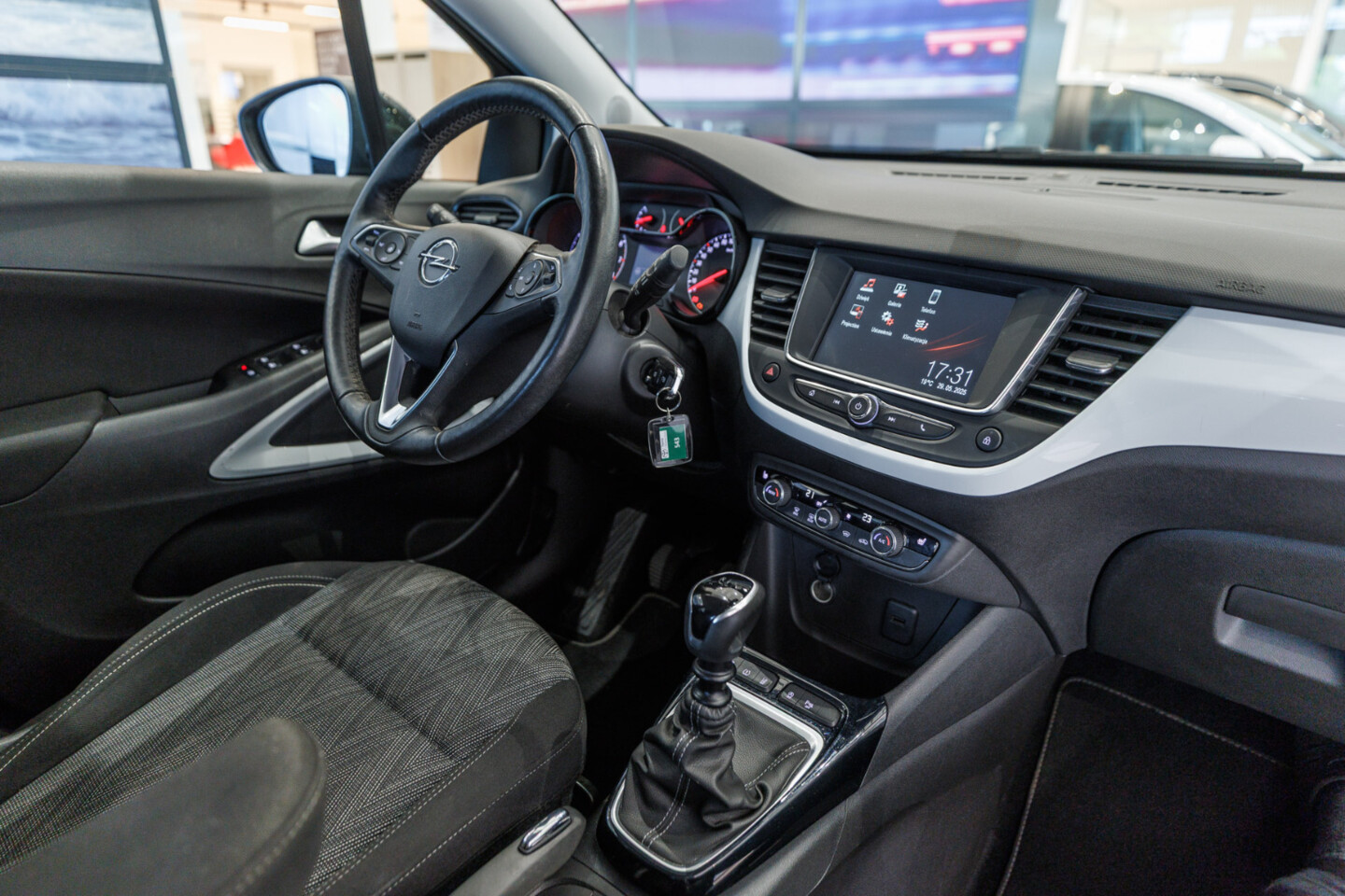 Opel Crossland X