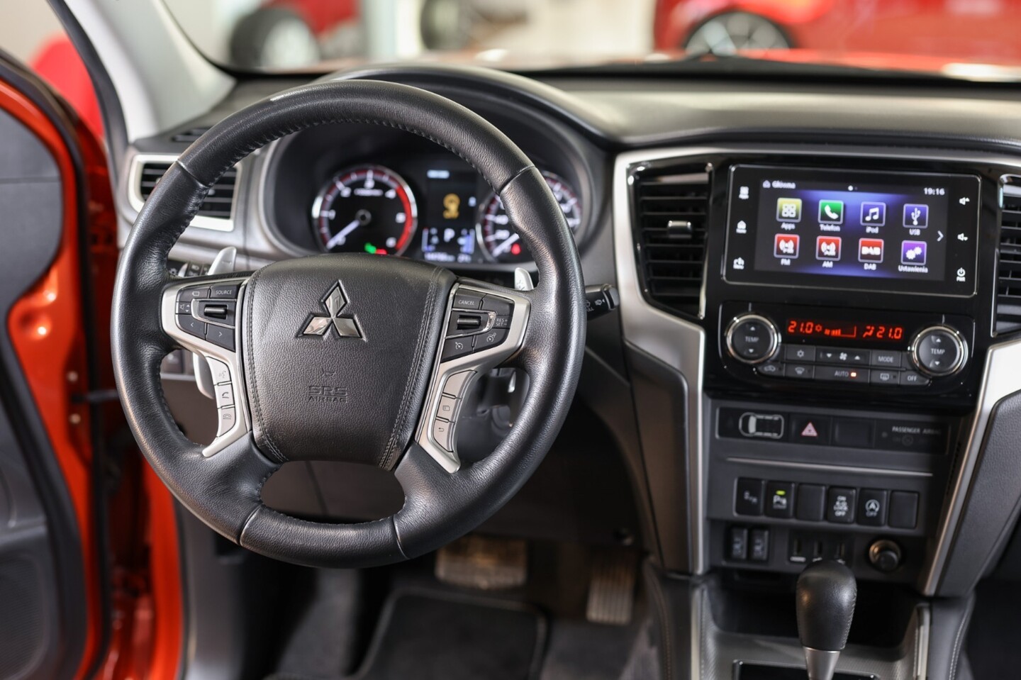 Mitsubishi L200