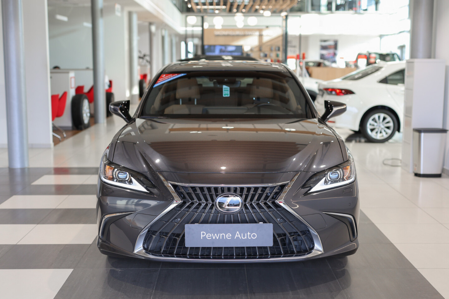 Lexus ES