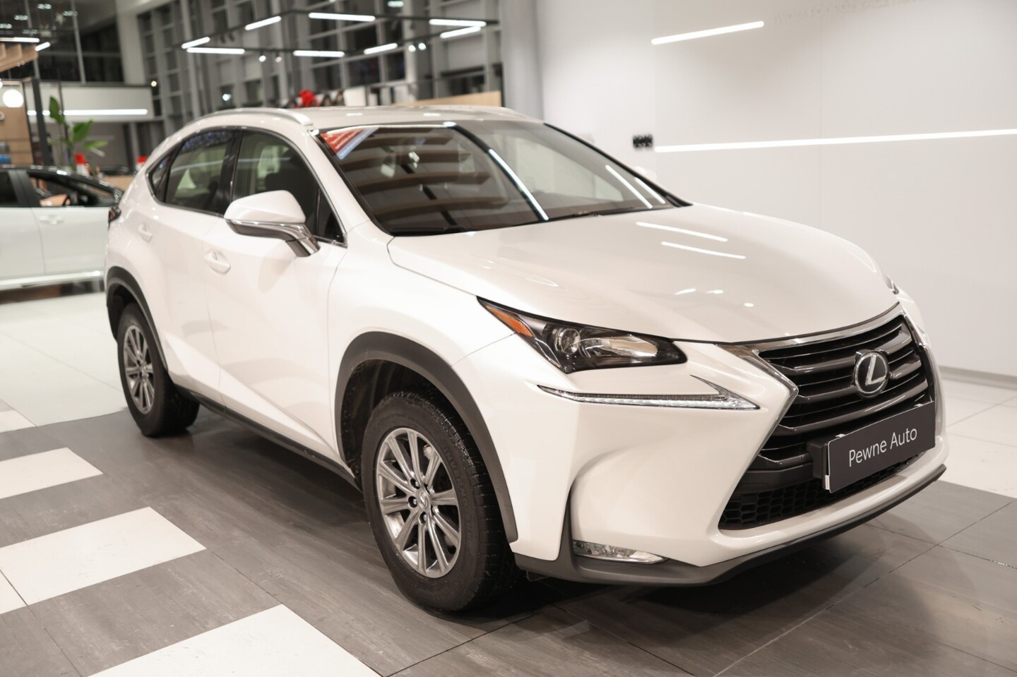 Lexus NX