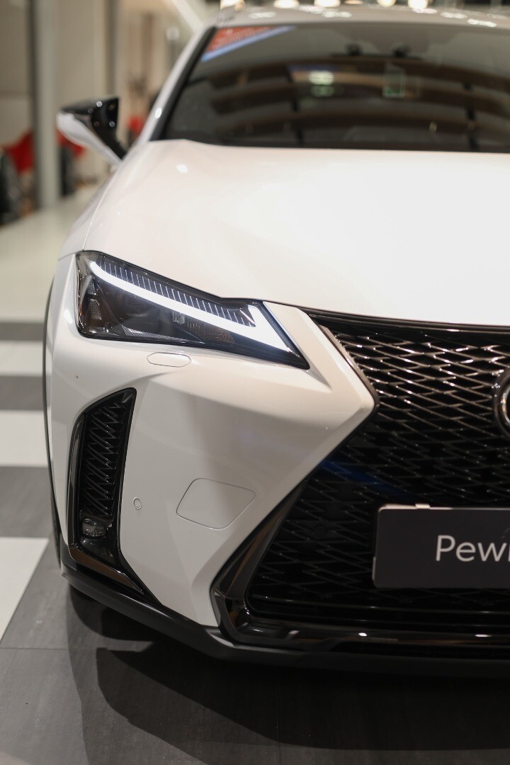 Lexus UX