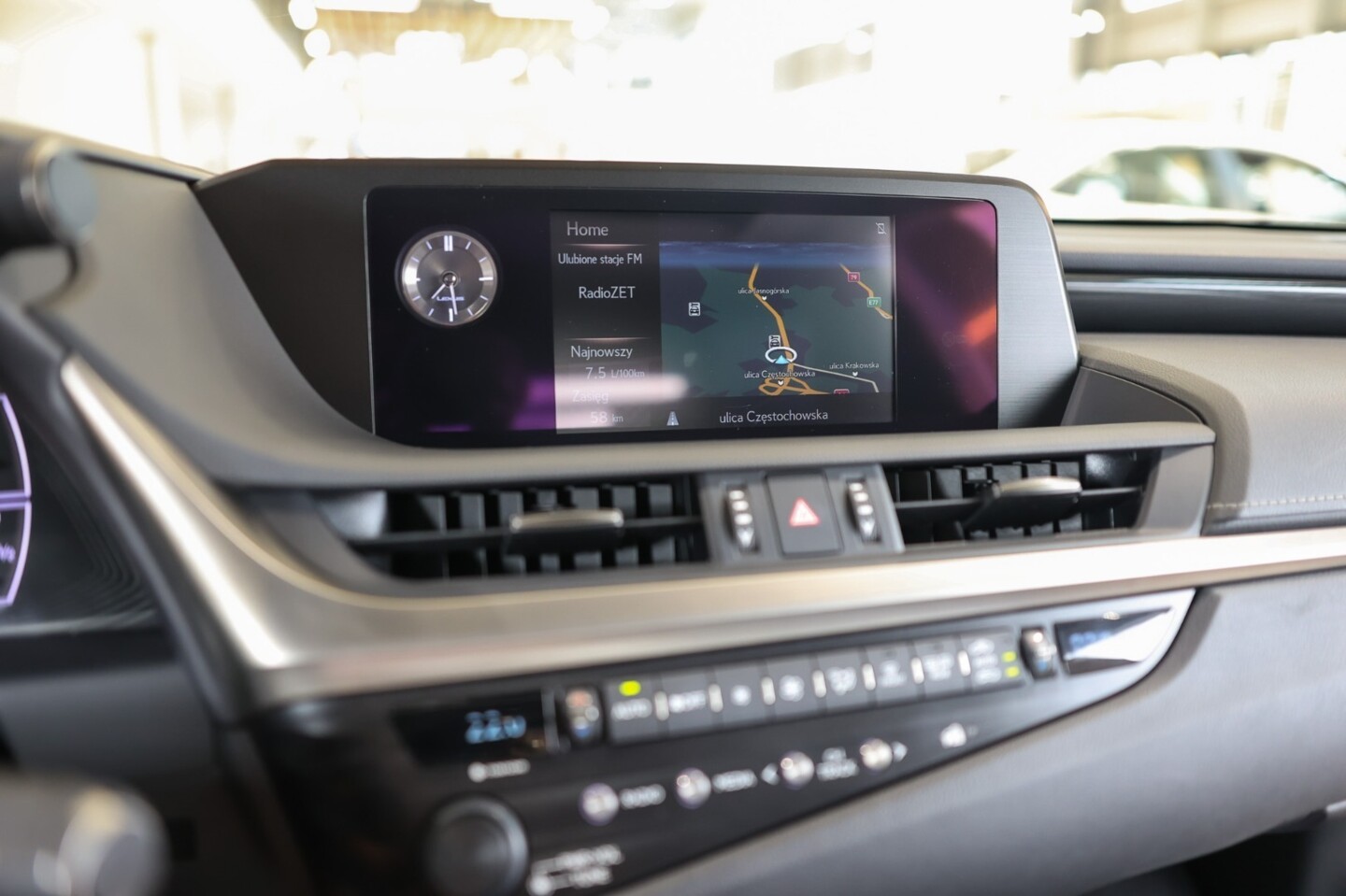 Lexus ES