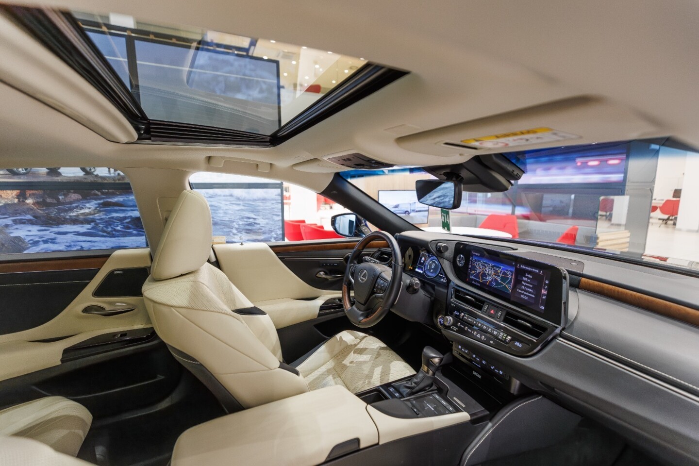 Lexus ES