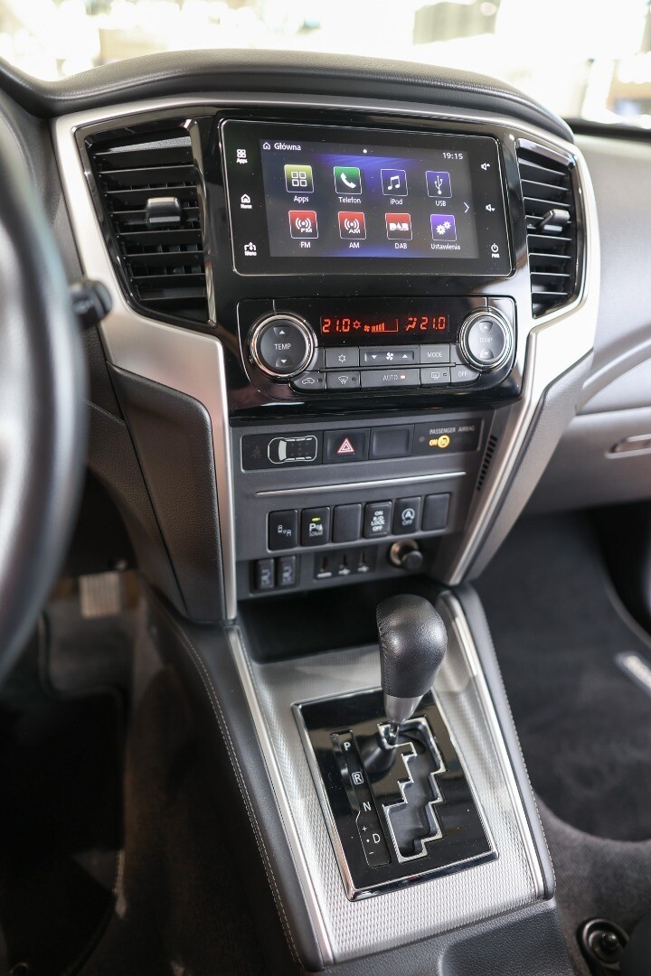 Mitsubishi L200