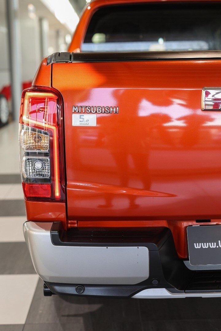Mitsubishi L200