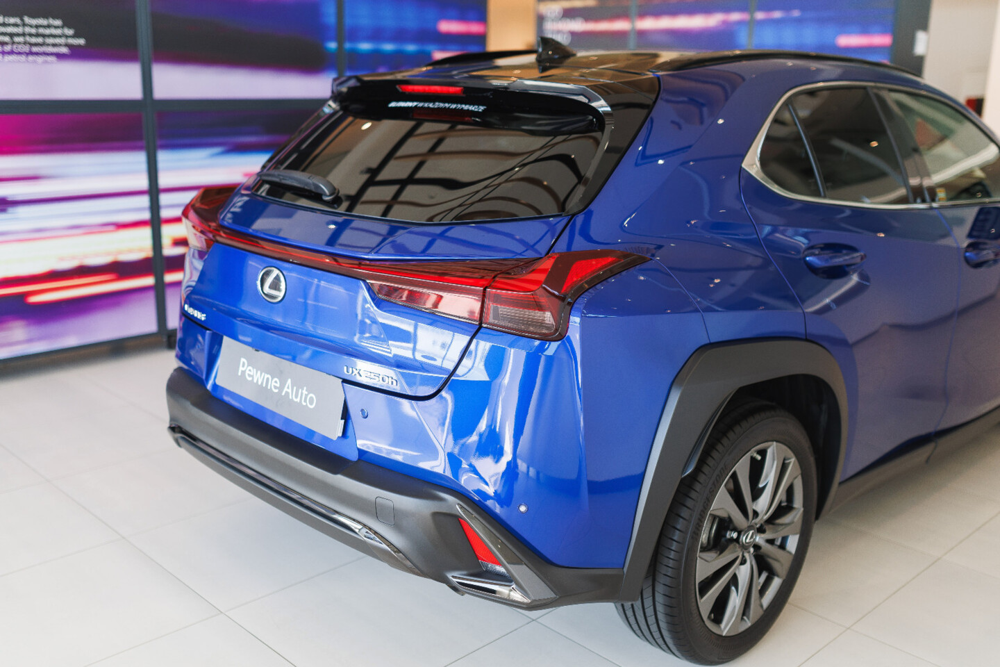 Lexus UX