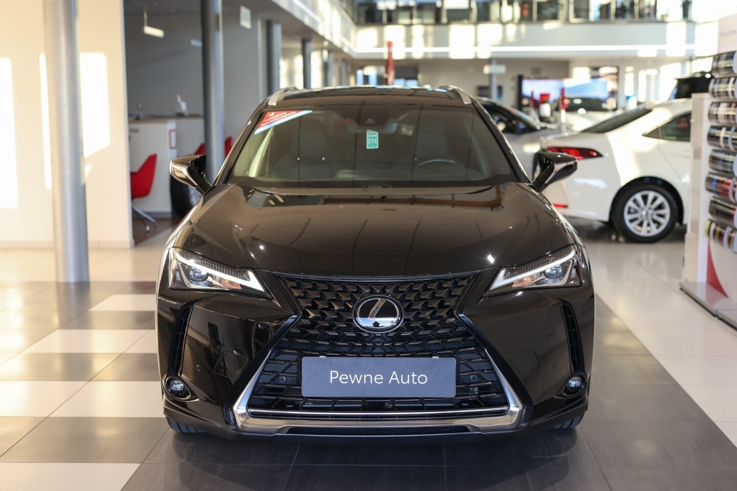 Lexus UX