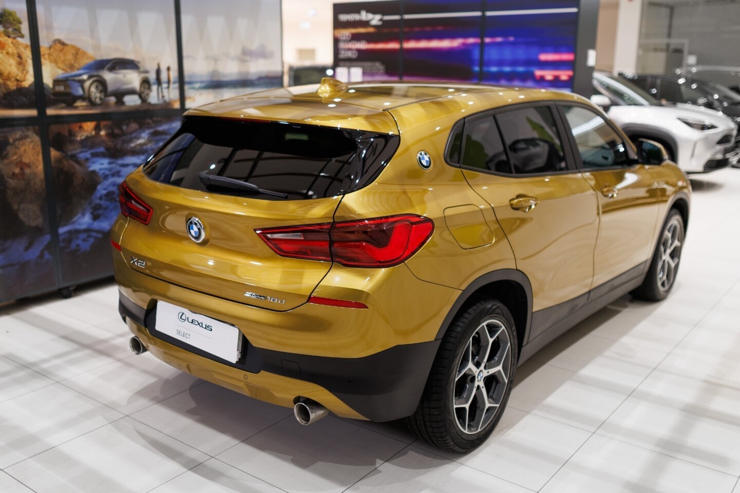 BMW X2